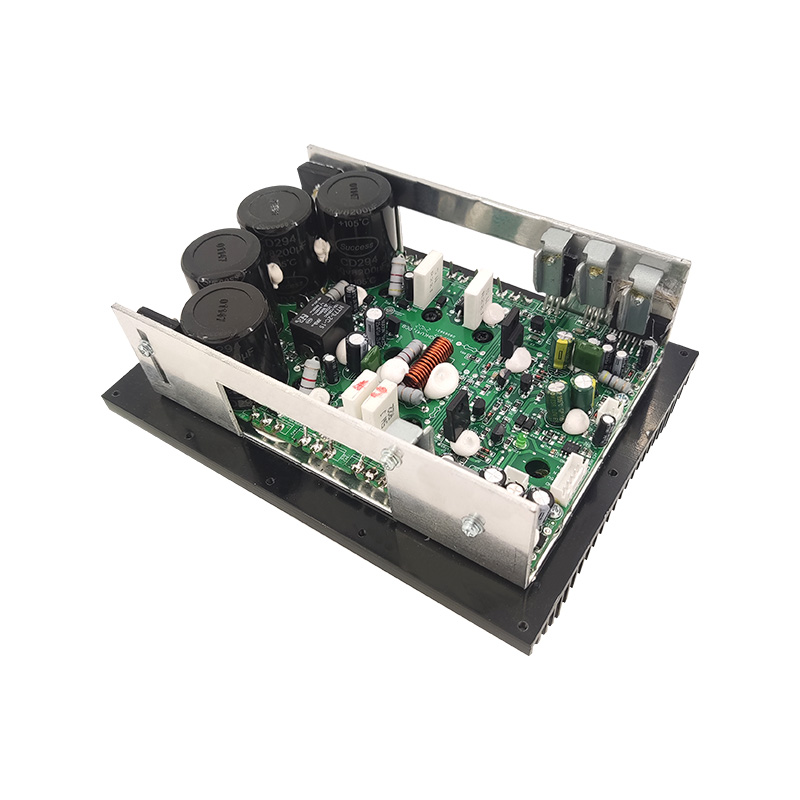 AMP500H+7294: LP 400W+HP 100W snažne izlazne snage s aluminijskim radijatorom u obliku slova U, modulom pojačala snage klase H